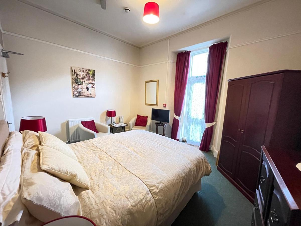 Bed and Breakfast White Court Llandudno Exterior foto