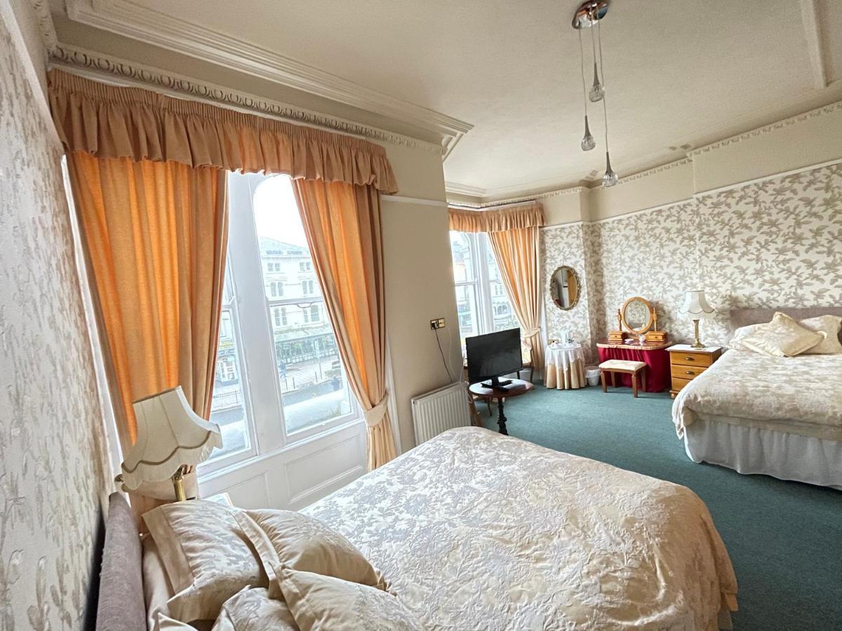 Bed and Breakfast White Court Llandudno Exterior foto