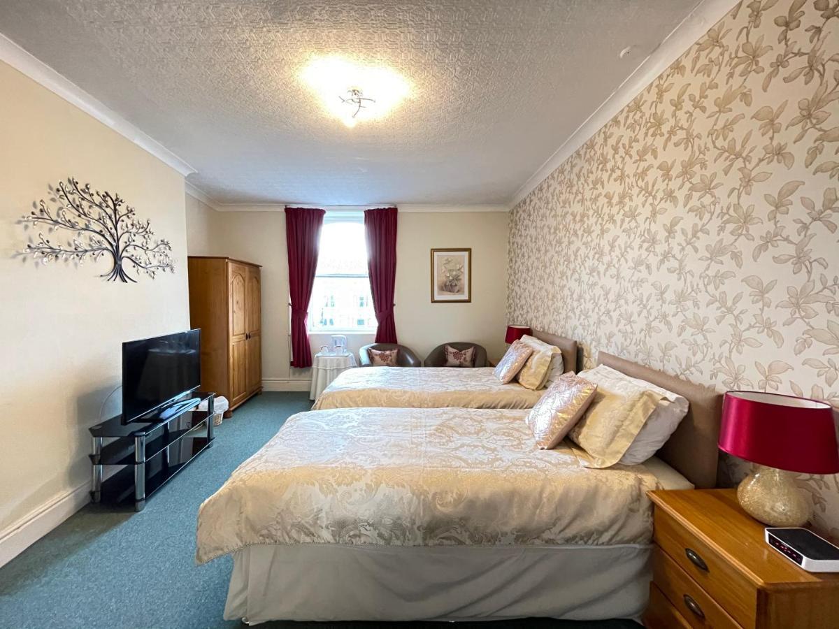 Bed and Breakfast White Court Llandudno Exterior foto